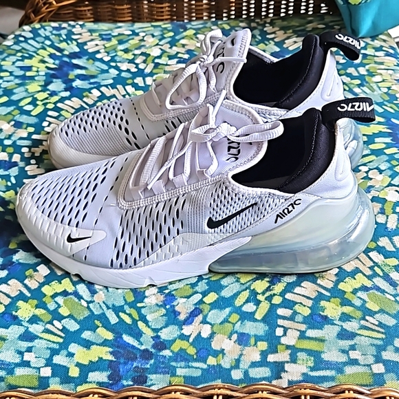 Nike Shoes - Nike Women's Air Max 270 Shoes size 8.5